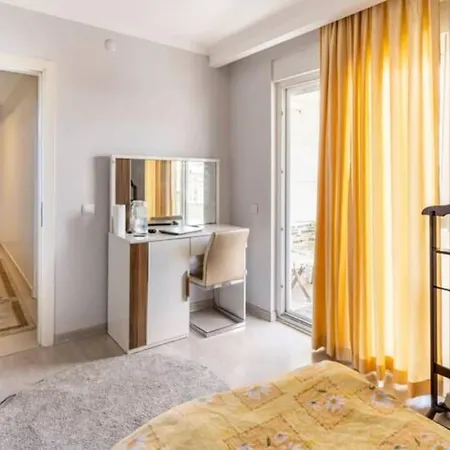 Lejlighed Stylish Duplex 1 Km To The Beach *