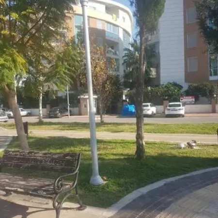 Lejlighed Stylish Duplex 1 Km To The Beach *