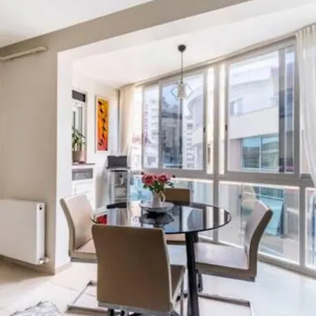 Stylish Duplex 1 Km To The Beach Lejlighed *