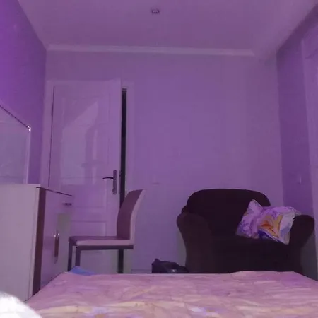 Stylish Duplex 1 Km To The Beach Apartman *